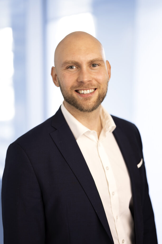 Louis Nielsen Senior Associate Patents AWA Copenhagen, Denmark